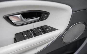 Land Rover Range Rover Evoque I SUV 5d Facelifting 2.0D TD4 180KM 2016 Land Rover Range Rover Evoque 2.0d 180KM 4X4 Lift Skora Navi Camera Panora, zdjęcie 15