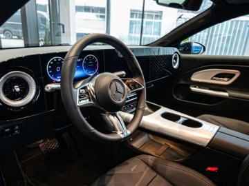 Mercedes CLA C118/X118 2025 MERCEDES-BENZ CLA 180 Progressive Sedan 1.5 (136KM) 2025, zdjęcie 5