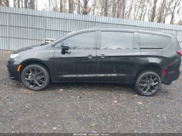 Chrysler Pacifica II 2024 Chrysler Pacifica Touring L 2024 3.6l 3.6 Benzyna 287KM, zdjęcie 2