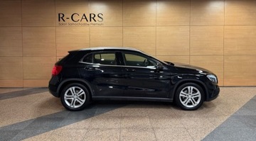 Mercedes GLA I Off-roader 2.0 250 211KM 2014 Mercedes-Benz GLA Pelna oferta na R-CARS.pl 2.0 Benzyna 211KM, zdjęcie 2