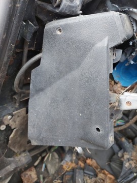 KRYT VENTILACE DEFENDER TD5 KONZOLA EVROPA JAKO NOVÁ