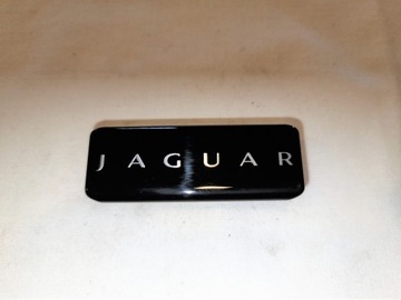 ЭМБЛЕМА JAGUAR XJ ЛОГОТИП