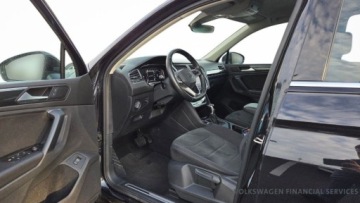 Volkswagen Tiguan II SUV Facelifting 2.0 TDI 150KM 2023 Volkswagen Tiguan 2.0 TDI 150 KM SCR Elegance DSG, FV23, Serwis ASO, Gwara, zdjęcie 10