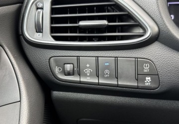 Hyundai i30 III Wagon Facelifting 1.0 T-GDI 120KM 2022 Hyundai i30 SalonPL 1.0T-GDI 120KM SalonPL LED Alu15 Klima Tempomat ASO FV, zdjęcie 17