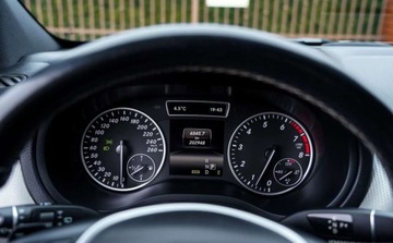 Mercedes Klasa B W246 Sports Tourer 220 184KM 2014 Mercedes-Benz Klasa B 2.0B 184Ps 4x4 PolSkora Bixenon Navi Ledy Alu18 Bixe, zdjęcie 30
