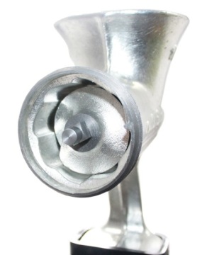 Традиционная ручная мясорубка альфа 8.