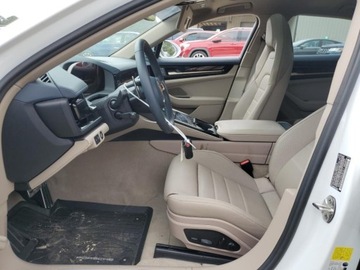 Porsche Panamera III 2024 Porsche Panamera Base, 2024r., 2.9L 2.9 Benzyna 348KM, zdjęcie 7