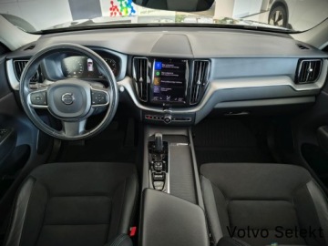 Volvo XC60 II 2020 Volvo XC 60 B4 Benzyna 197KM Aktywny tempomat BLIS, zdjęcie 13