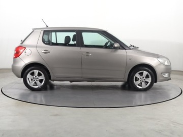 Skoda Fabia II Hatchback Facelifting 1.2 TSI 85KM 2014 Skoda Fabia 1.2 TSI, Salon Polska, Serwis ASO, zdjęcie 5