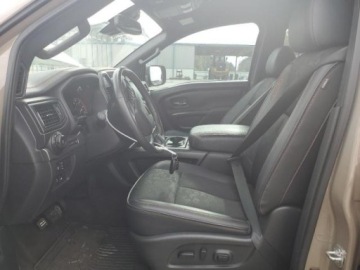 Nissan Titan 2021 Nissan Titan 2021, 5.6L, 4x4, PRO-4X, od ubezpieczalni 5.6 Benzyna 400KM, zdjęcie 7