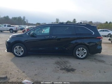 Toyota Sienna III 2022 Toyota Sienna Xle Woodland Edition, 2022r., 4x4, 2.5L 2.5 Benzyna 189KM, zdjęcie 5