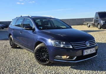 Volkswagen Passat B7 Variant 2.0 TDI CR DPF BlueMotion 140KM 2011 Volkswagen Passat Sliczny 2.0 TDI Bogata Wersja ORYGINAL Zadbany NISKI PRZ, zdjęcie 1