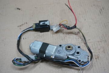 MITSUBISHI PAJERO II MOTOREK STŘEŠNÍHO OKNA STŘEŠNÍ OKNO 91-99R