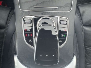 Mercedes GLC C253 SUV AMG 4.0 AMG 63 S 510KM 2018 Mercedes-Benz GLC GLC63S 4MATIC 510 KM AMG Performance Air Body Control, zdjęcie 21