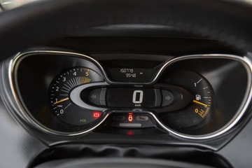 Renault Captur I Crossover 1.5 Energy dCi 90KM 2014 Renault Captur 1.5 2014 Bezwypadkowy Nawigacja Czujniki Nowy Rozrząd, zdjęcie 16