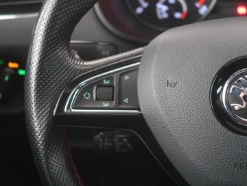 Skoda Octavia III RS 2.0 TSI 220KM 2014 Skoda Octavia RS 2.0 TSI, Skóra, Xenon, Bi-Xenon, zdjęcie 15