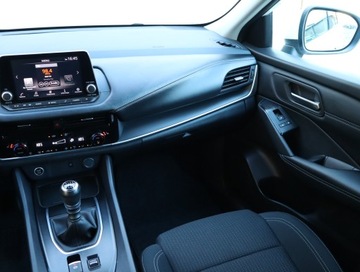 Nissan Qashqai III Crossover 1.3 DIG-T MHEV 140KM 2022 Nissan Qashqai 1.3 DIG-T MHEV, Serwis ASO, Klima, zdjęcie 7