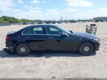 Mercedes Klasa C W206 2024 Mercedes-Benz Klasa C 300, 2024r., 2.0L 2.0 Benzyna 255KM, zdjęcie 7