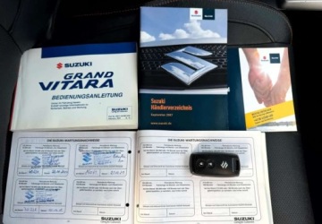 Suzuki Grand Vitara II SUV 1.6 i 16V 106KM 2008 Suzuki Grand Vitara Suzuki Grand Vitara 1.6 BlackampWhite 1.6 Benzyna, zdjęcie 18