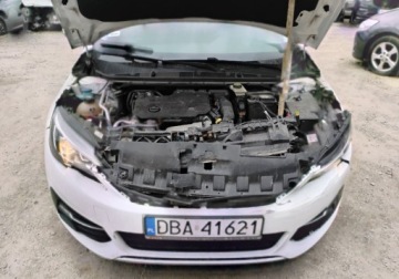 Peugeot 2018 Peugeot 308 122018r. 1.5 HDI. Lekko uszkodzony przod i prawy tyl. Jezdzi., zdjęcie 4