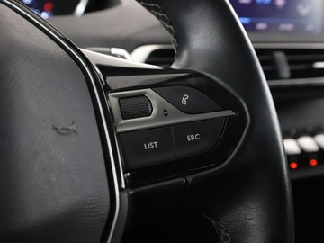 Peugeot 3008 II Crossover 1.2 PureTech 130KM 2019 Peugeot 3008 Allure automat półskóra navi, zdjęcie 34