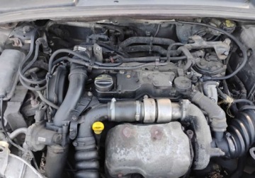 Ford Focus III Kombi 1.6 Duratorq TDCi DPF 115KM 2012 Ford Focus 122012r, SALON POLSKA. Lekko przetarty prawy bok. Jezdzi 1.6, zdjęcie 19