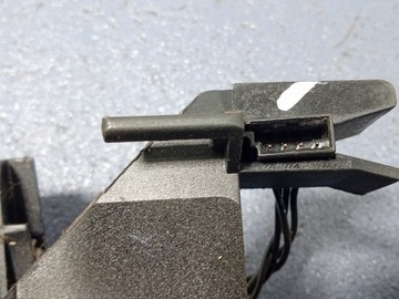 MERCEDES S W221 MECHANIZMUS PODHLAVNÍKU ZADNÍ