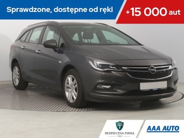 Opel Astra K Sports Tourer 1.4 Turbo 125KM 2016 Opel Astra 1.4 T, Klima, Tempomat, Parktronic