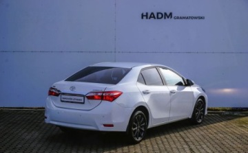 Toyota Corolla XI Sedan 1.6 Valvematic 132KM 2016 Toyota Corolla Toyota Corolla 1.6 132km 1.6 Benzyna 132KM, zdjęcie 8