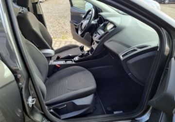 Ford Focus III Kombi Facelifting 1.5 EcoBoost 150KM 2018 Ford Focus 1,5 Benzyna 150KM Xenon Navi Kamera Led Serwis 1.5 Benzyna, zdjęcie 32