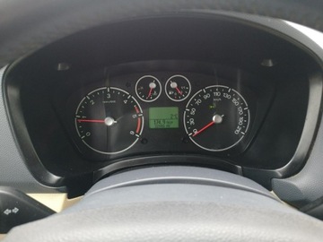 Ford Tourneo Connect I LWB 1.8 Duratorq TDCi 90KM 2010 Ford Tourneo Connect 1.8 TDC 90KM Klimatyzacja, zdjęcie 9