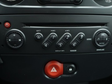 Renault Clio III Hatchback 5d 1.2 TCe eco2 100KM 2008 Renault Clio 1.2 TCe, Klima, El. szyby, zdjęcie 12