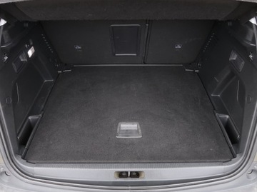 Peugeot 3008 I Crossover Facelifting 1.2 PureTech 130KM 2016 Peugeot 3008 1.2 PureTech, Salon Polska, zdjęcie 13