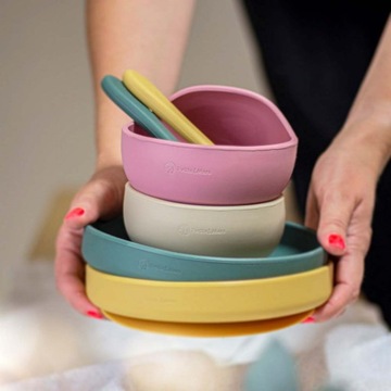 PETITE&MARS SILICONE Тарелка с присоской Пластина без BPA