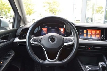 Volkswagen Golf VIII Variant 1.5 TSI 130KM 2022 Volkswagen Golf Variant SalonPL TSI 130KM Variant Life ACC LaneAssist Czuj, zdjęcie 11