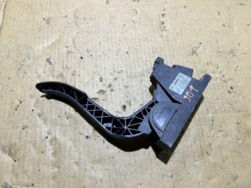 ПОТЕНЦИОМЕТР ПЕДАЛИ ГАЗА MERCEDES SPRINTER 903 CDI A9013000404