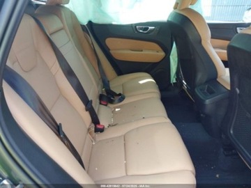 Volvo XC60 II Crossover T5 250KM 2020 Volvo XC 60 2020 VOLVO XC60 T5 MOMENTUM 2.0 Benzyna 250KM, zdjęcie 14