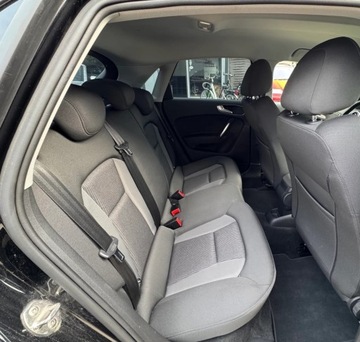 Audi A1 I Sportback 5d Facelifting 1.0 TFSI ultra 95KM 2017 Audi A1 TFSI, zdjęcie 4