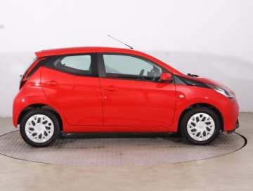 Toyota Aygo II Hatchback 3d Facelifting 1.0 VVT-i 72KM 2021 Toyota Aygo 1.0 VVT-i, Salon Polska, Automat, zdjęcie 5