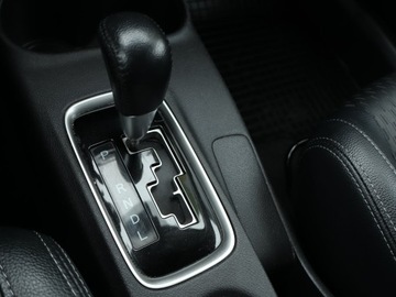 Mitsubishi Outlander III SUV Facelifting 2015 2.0 MIVEC 150KM 2015 Mitsubishi Outlander 2.0, Salon Polska, GAZ, 4X4, zdjęcie 15