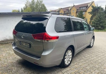 Toyota Sienna III 3.5 V6 266KM 2012 Toyota Sienna 3.5 BLPG 266Ps 4x4 Automat Navi 7 foteli Kamera Bezwypadkowa, zdjęcie 1