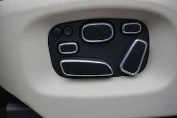 Land Rover Range Rover IV 2015 Land Rover Range Rover SV Autobiography,HEV 3.0,4x4,bogata wers.masaze,Key, zdjęcie 25