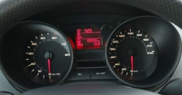 Seat Ibiza IV SportCoupe 1.2 MPI 60KM 2010 Seat Ibiza SEAT Ibiza V 1,2 12V Klimatyzacja Komputer Alufelgi 159 tys.Prz, zdjęcie 2