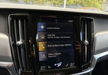 Volvo V90 II Kombi 2.0 D3 150KM 2019 Volvo V90 D3 150KM SKORY NAVIautomat GWARANCJA bezwypadkowy 2.0, zdjęcie 24