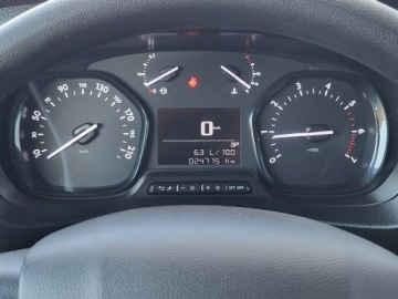 Peugeot Expert III Kombi Compact 1.5 BlueHDi 120KM 2021 Peugeot Expert 1.5d, 120KM, 9 osób, Android Auto, zdjęcie 26