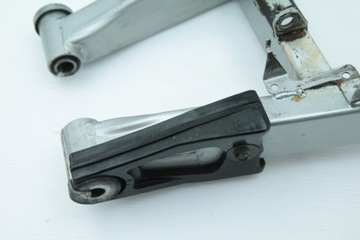 YAMAHA TDR 125 92-02 WAHACZ TYŁ