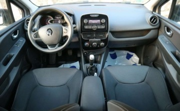 Renault Clio IV Grandtour Facelifting 1.2 73KM 2017 Renault Clio Renault Clio IV ,1,2 LED Tempomat Multifunkcja Relingi Serwi, zdjęcie 3