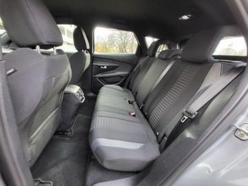 Peugeot 3008 II Crossover Facelifting  1.2 PureTech 130KM 2023 Peugeot 3008 1.2l benzyna 131KM *Bezwypadkowy * 18808km * gwarancja Serwis, zdjęcie 24
