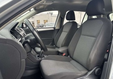 Volkswagen Tiguan II SUV Facelifting 1.5 TSI 150KM 2023 Volkswagen Tiguan SalonPL 1.5TSI 150KM Life ACC Podgrz.Fotele Bezwypadek C, zdjęcie 8