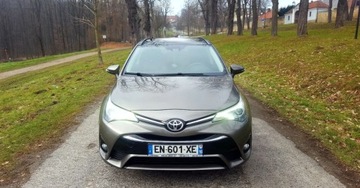 Toyota Avensis III Wagon Facelifting 2015 2.0 D-4D 143KM 2017 Toyota Avensis Toyota Avensis IV 2.0D-4D 143PS..., zdjęcie 2